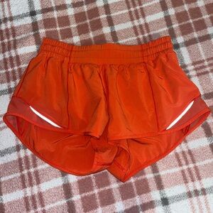 Lululemon hotty hot coral color size 6 shorts.